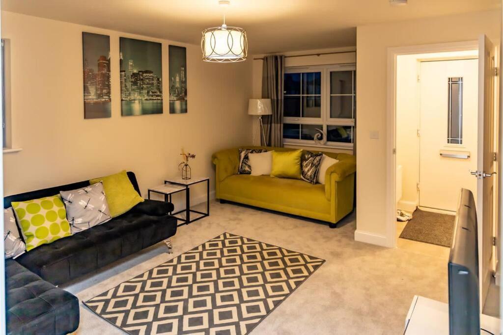 Villa Cozy 3 Bed Sasha House In Beeston Nottingham Esterno foto