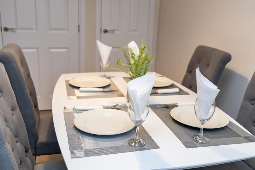 Villa Cozy 3 Bed Sasha House In Beeston Nottingham Esterno foto