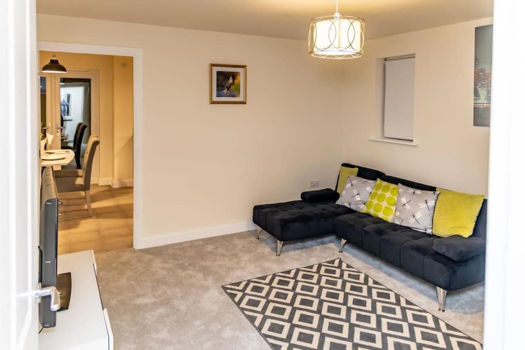 Villa Cozy 3 Bed Sasha House In Beeston Nottingham Esterno foto